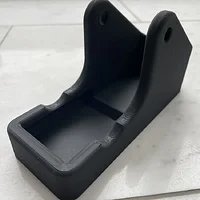 Dashboard-Verhüterli_per_3D-Druck_2-3_.webp